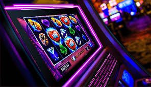 bet99z ফ্রুট স্লটস গেমের রঙিন ফল সিম্বল